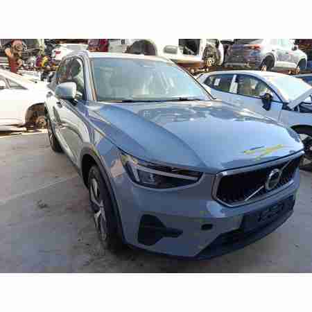VOLVO XC40 (536)