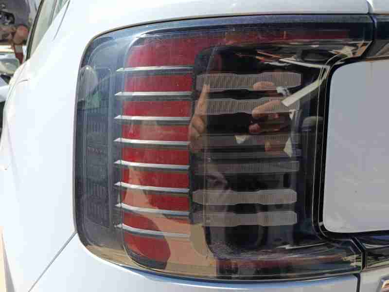 Recambio de piloto trasero izquierdo para volvo ex30 plus 2wd pure electric referencia OEM IAM 80044001  