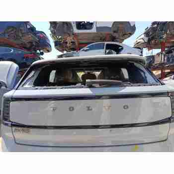 Recambio de porton trasero para volvo ex30 plus 2wd pure electric referencia OEM IAM 80010818  