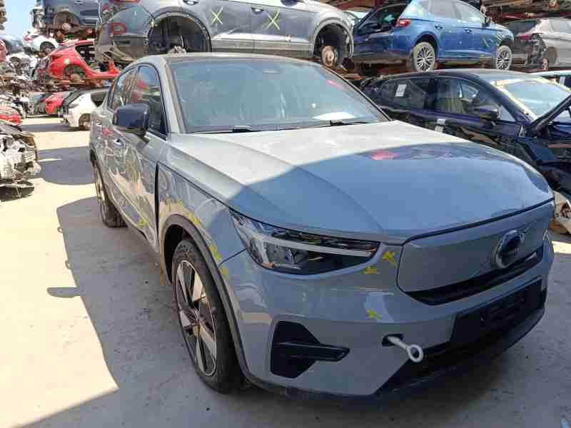volvo c40 (539) del año 2023