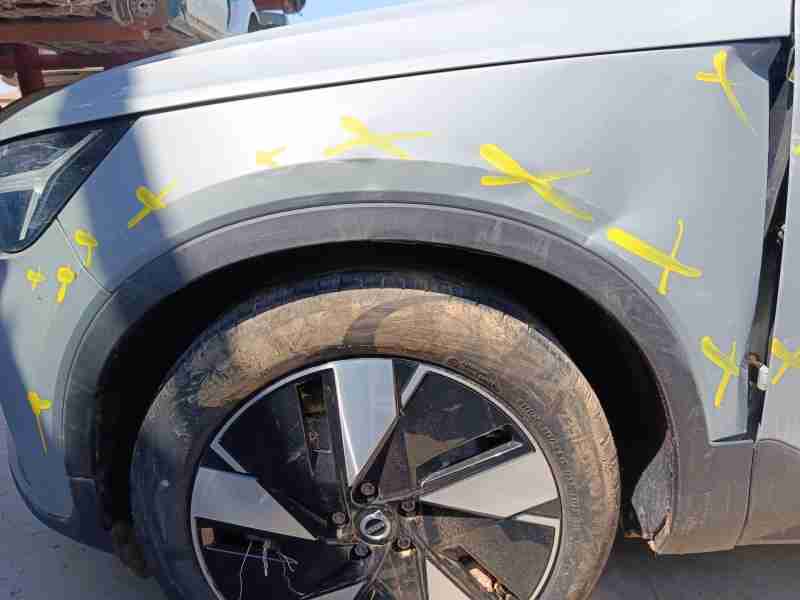 Recambio de aleta delantera izquierda para volvo c40 (539) recharge referencia OEM IAM 31651217  