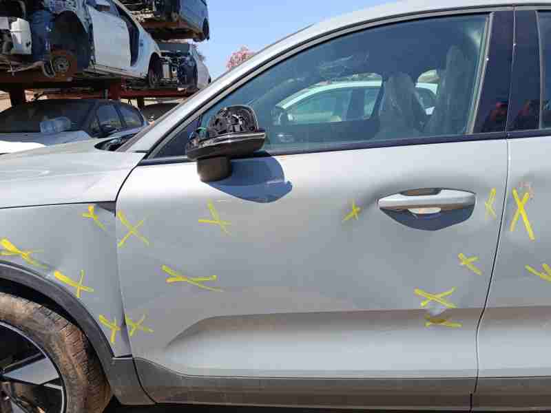 Recambio de puerta delantera izquierda para volvo c40 (539) recharge referencia OEM IAM 31655256  