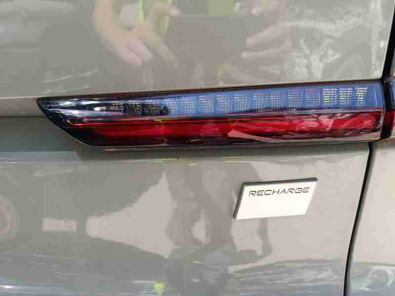 Recambio de piloto trasero derecho interior para volvo c40 (539) recharge referencia OEM IAM 32365673  