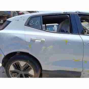 Recambio de puerta trasera derecha para volvo ex30 plus 2wd pure electric referencia OEM IAM 80009019  