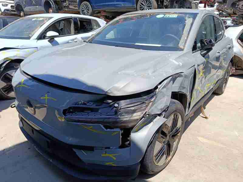 volvo ex30 del año 2025