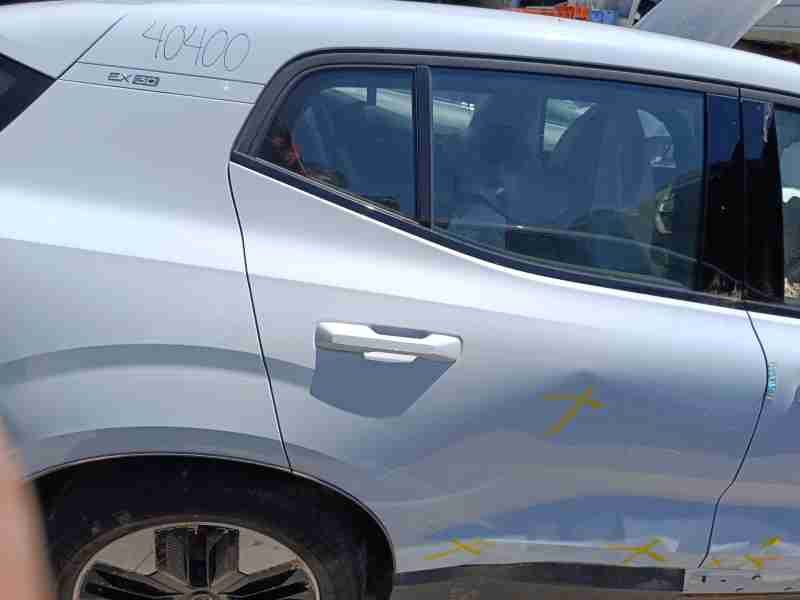 Recambio de puerta trasera derecha para volvo ex30 plus 2wd pure electric referencia OEM IAM 80009019  