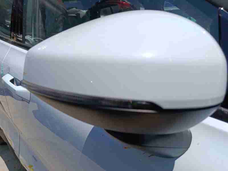Recambio de espejo retrovisor derecho para volvo ex30 plus 2wd pure electric referencia OEM IAM   