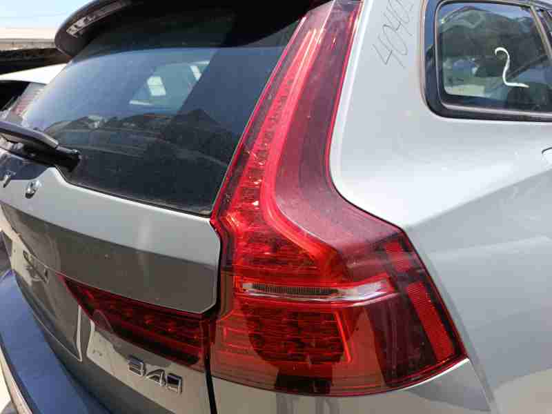 Recambio de piloto trasero derecho para volvo v60 ii cross country (227) b4 mild-hybrid awd referencia OEM IAM 32291395  