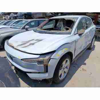 volvo ex30 del año 2025