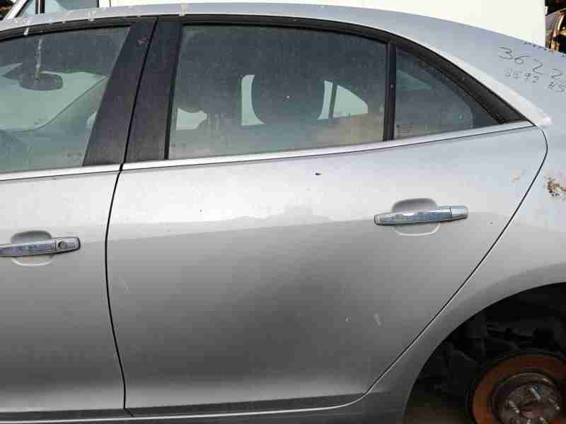 Recambio de puerta trasera izquierda para chevrolet malibu lt+ referencia OEM IAM 22919782  