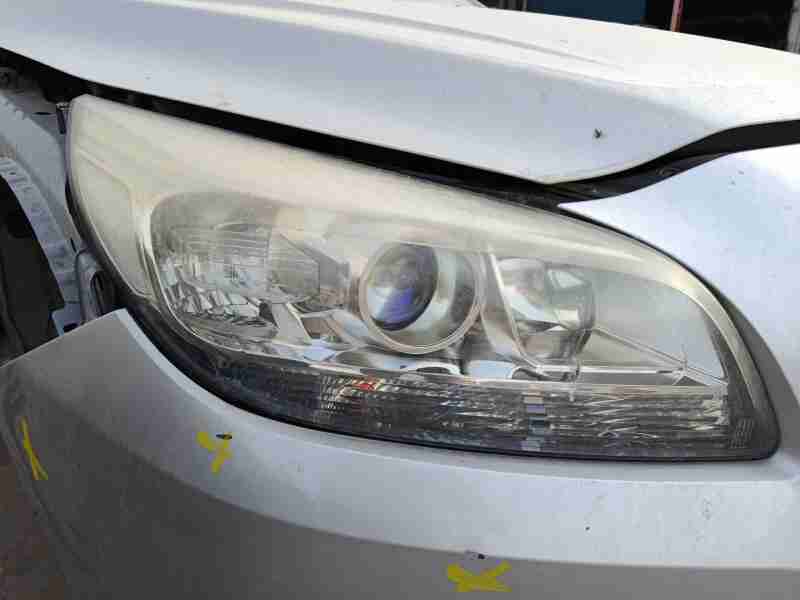Recambio de faro derecho para chevrolet malibu lt+ referencia OEM IAM 20927650  