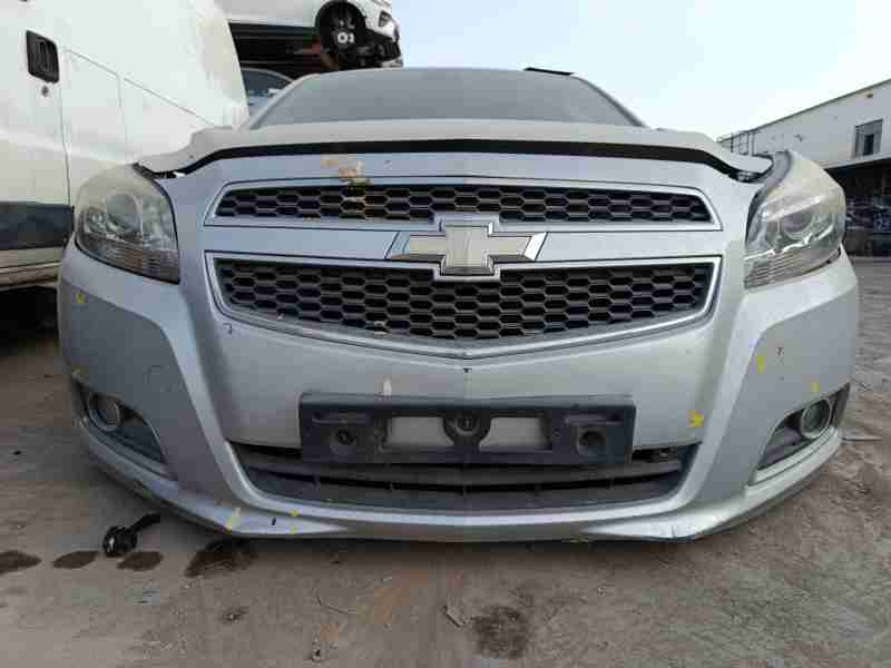 Recambio de paragolpes delantero para chevrolet malibu lt+ referencia OEM IAM 22990602  