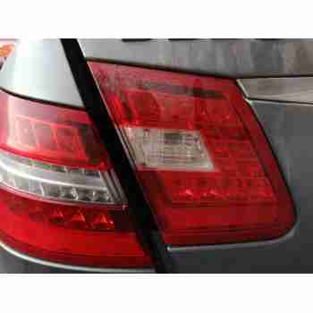 PILOTO TRASERO IZQUIERDO INTERIOR A2129060158 / 212906015864 