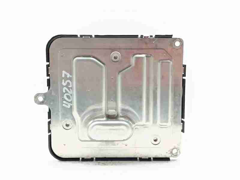 Recambio de modulo electronico para volvo xc60 ii (246) b4 mild-hybrid referencia OEM IAM 32337413  