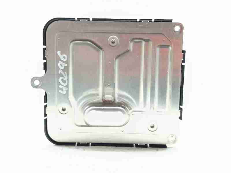 Recambio de modulo electronico para volvo xc60 ii (246) b4 mild-hybrid referencia OEM IAM 32337413  