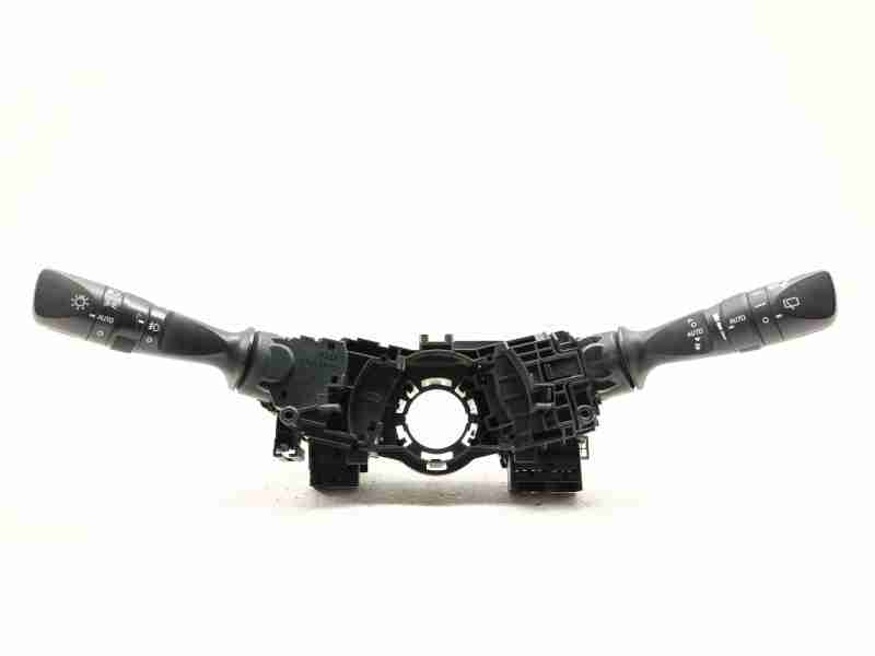 Recambio de mando multifuncion para toyota auris active referencia OEM IAM 8414002720 / 8465202540  