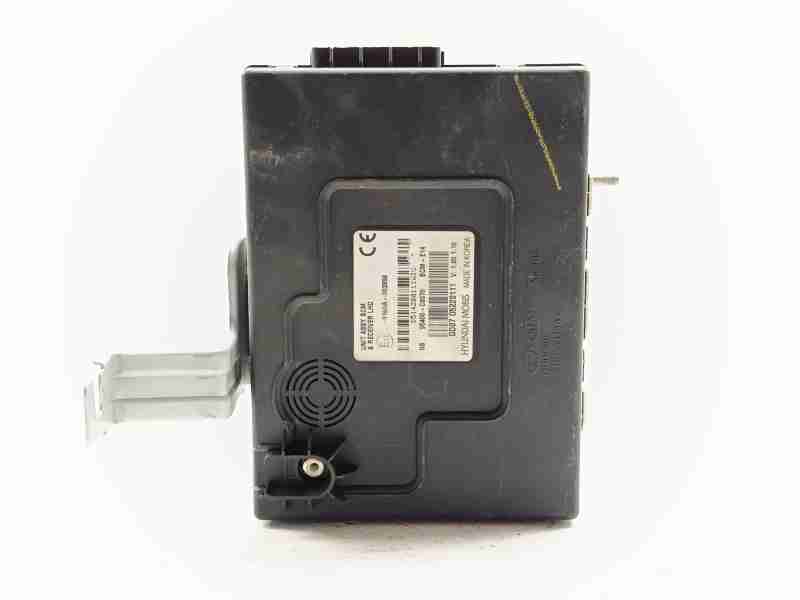 Recambio de modulo electronico para hyundai i20 style referencia OEM IAM 95400C8070  
