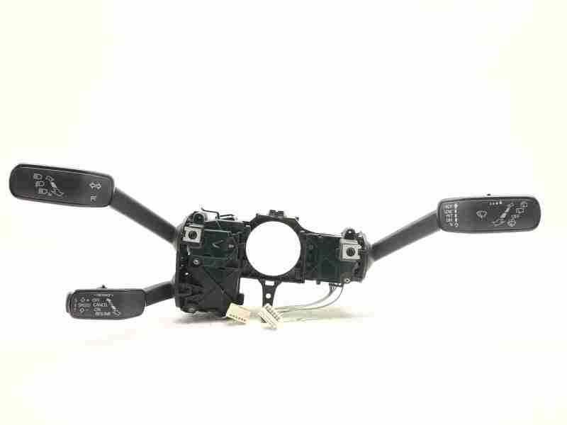 Recambio de mando multifuncion para skoda kodiaq sportline referencia OEM IAM 5Q1953521LB / 5Q1953569J  