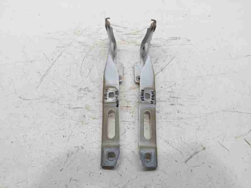 Recambio de bisagra capot para peugeot rifter 1.2 puretech 110 referencia OEM IAM 9816485080 / 9816484780  