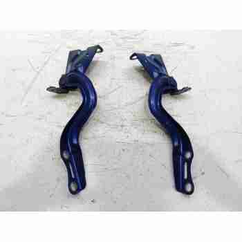 Recambio de bisagra capot para toyota yaris (_p21_, _pa1_, _ph1_) 1.5 (mxpa11) referencia OEM IAM 53420K0020 / 53410K0020  