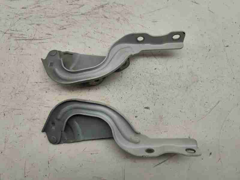 Recambio de bisagra capot para kia ceed (cd) 1.0 t-gdi referencia OEM IAM 66920J7000 / 66910J7000  