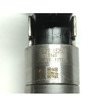 Recambio de inyector para mazda cx-5 center-line 2wd referencia OEM IAM PE2713250  