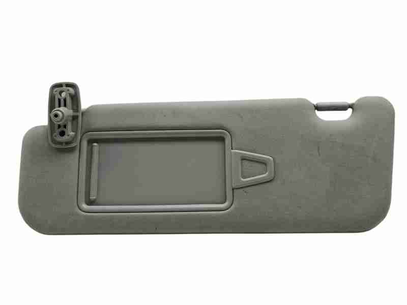 Recambio de parasol izquierdo para kia sportage drive 4x2 referencia OEM IAM 852103W520ED  