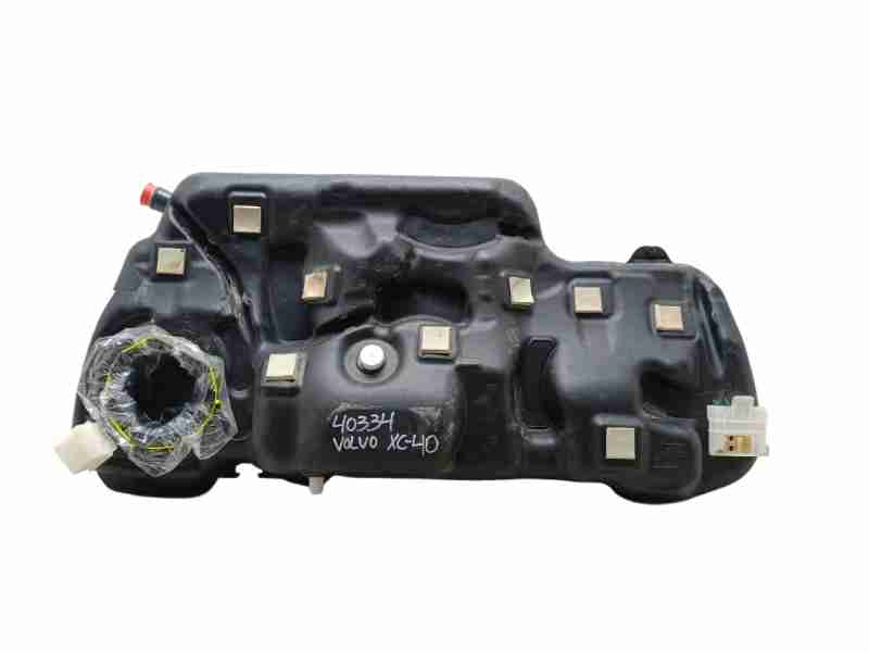Recambio de deposito combustible para volvo xc40 (536) t2 referencia OEM IAM 32325103 / 32312200  