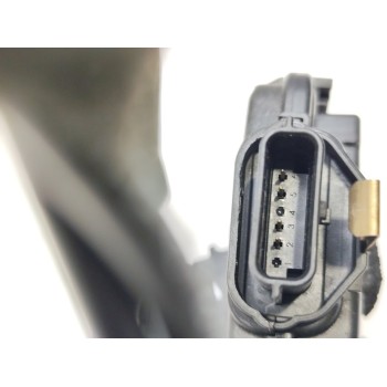 Recambio de cerradura puerta delantera derecha para renault captur dynamique referencia OEM IAM 805022764R  