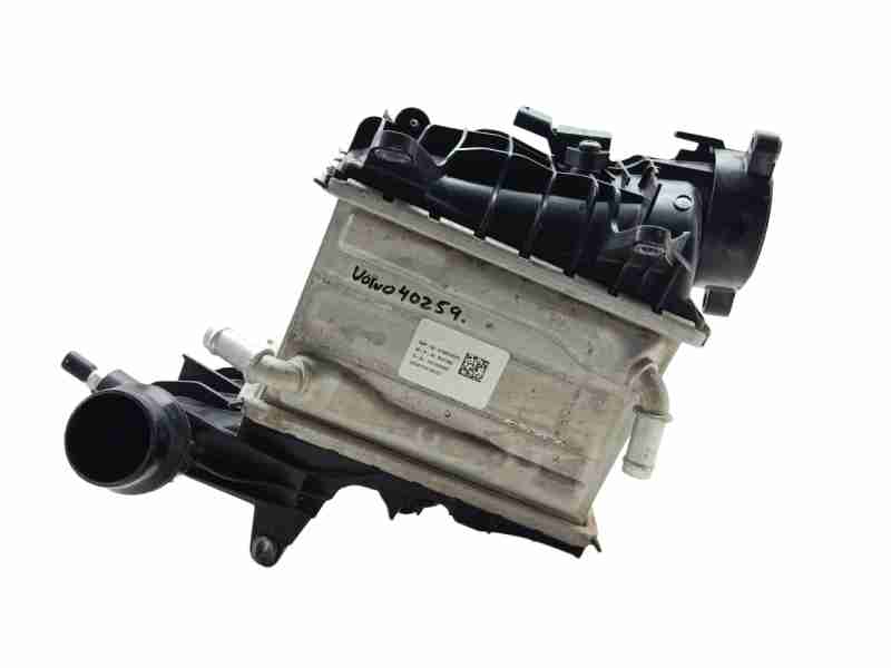 Recambio de intercooler para volvo v60 ii (225) b4 mild-hybrid referencia OEM IAM 32339085  