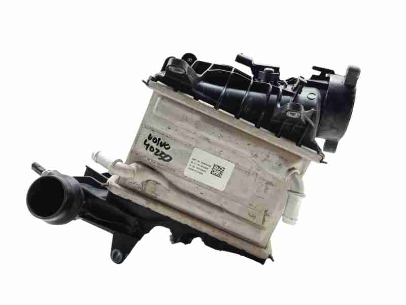 Recambio de intercooler para volvo xc90 ii (256) b5 mild-hybrid awd referencia OEM IAM 32339085  