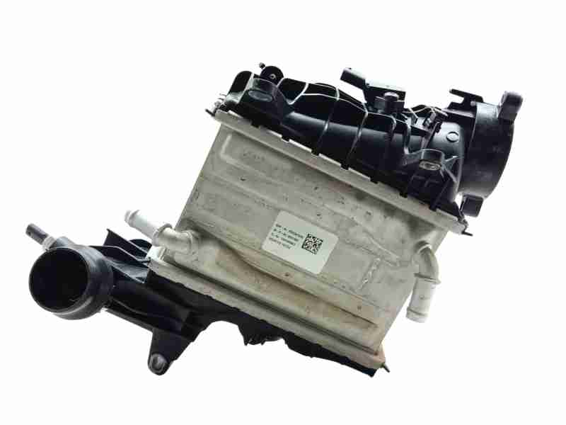 Recambio de intercooler para volvo xc60 ii (246) b4 mild-hybrid referencia OEM IAM 32339085  