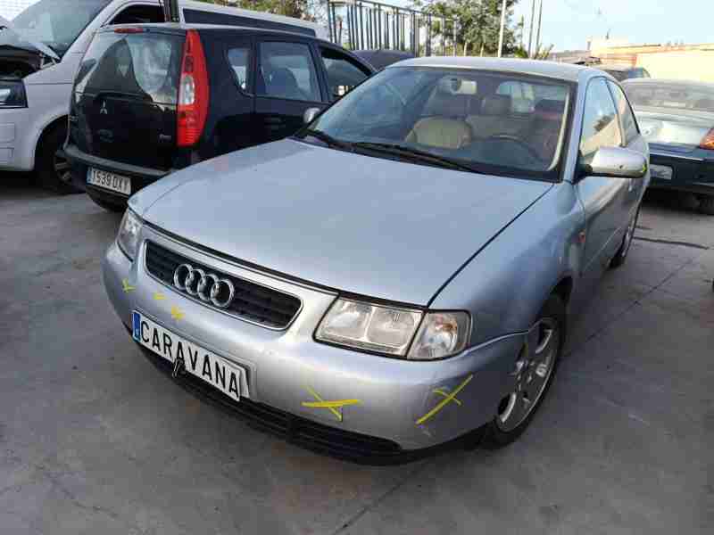 audi a3 (8l1) del año 2000