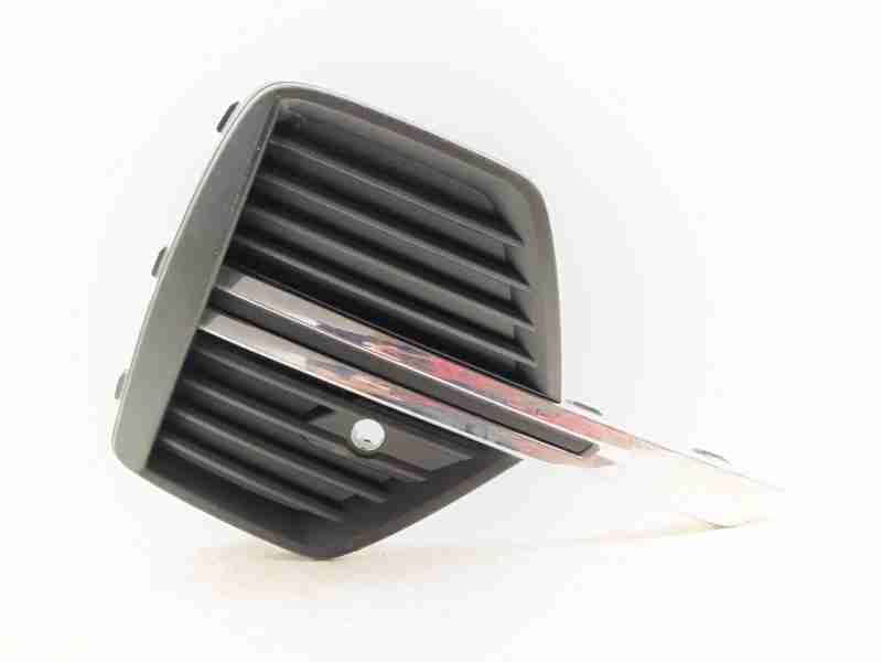 Recambio de moldura paragolpe delantera derecha para volvo xc60 ii (246) b4 mild-hybrid referencia OEM IAM 32234947  