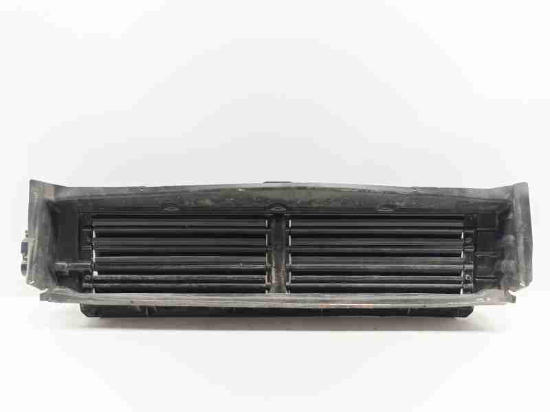 Recambio de rejilla delantera para volvo xc60 ii (246) t6 plug-in hybrid awd referencia OEM IAM 32244782  