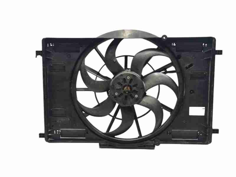 Recambio de electroventilador para volvo xc40 (536) b3 mild-hybrid referencia OEM IAM 32339436  