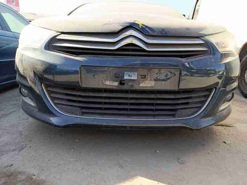 Recambio de paragolpes delantero para citroën c4 ii (nc_) 1.6 hdi 90 referencia OEM IAM 7401VP  
