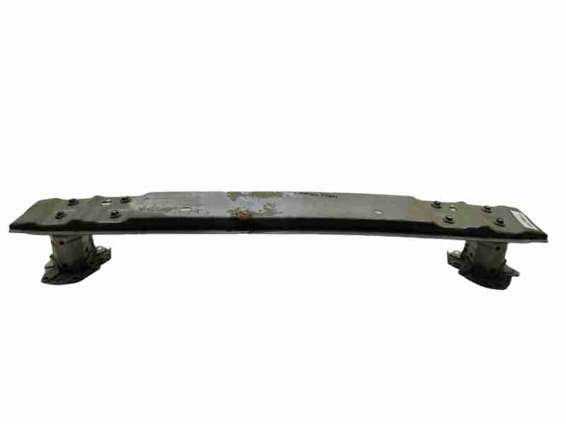 Recambio de refuerzo paragolpes trasero para toyota avensis (t27) advance referencia OEM IAM 5217102080  