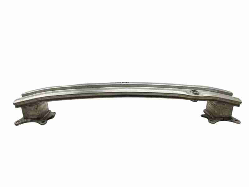 Recambio de refuerzo paragolpes delantero para ford focus trend edition referencia OEM IAM JX61A109A26AC / 2304890  