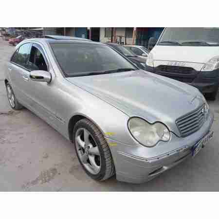 MERCEDES-BENZ CLASE C (W203) BERLINA