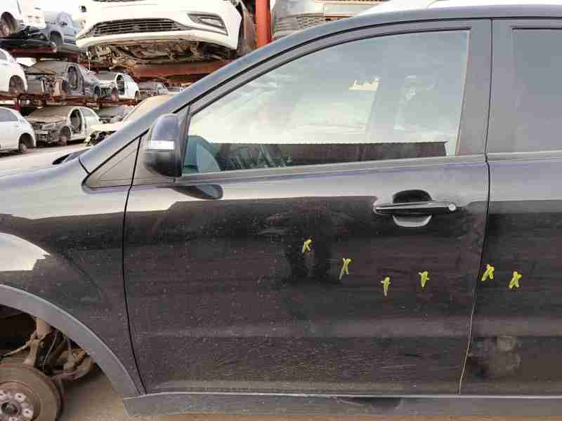 Recambio de puerta delantera izquierda para ssangyong korando van 2.0 e-xdi referencia OEM IAM 6201134106  
