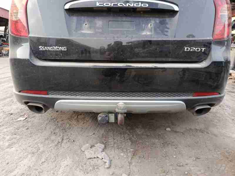 Recambio de paragolpes trasero para ssangyong korando van 2.0 e-xdi referencia OEM IAM 7882434001  