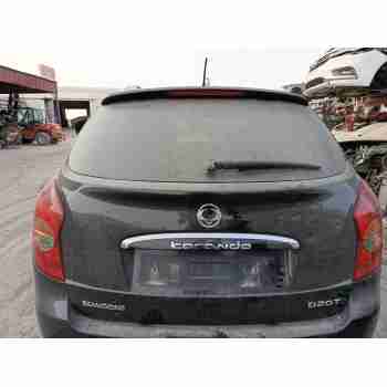 Recambio de porton trasero para ssangyong korando van 2.0 e-xdi referencia OEM IAM 6401134107  