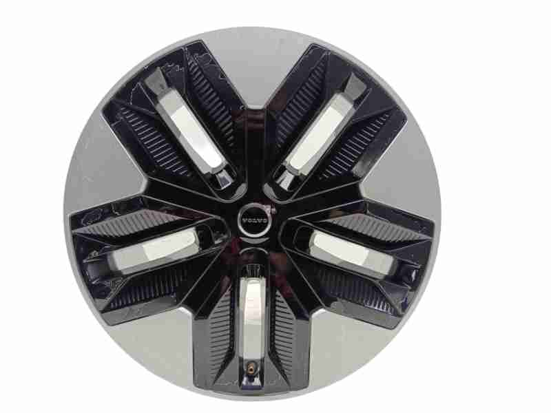Recambio de llanta para volvo ex30 plus 2wd pure electric referencia OEM IAM 80000277  