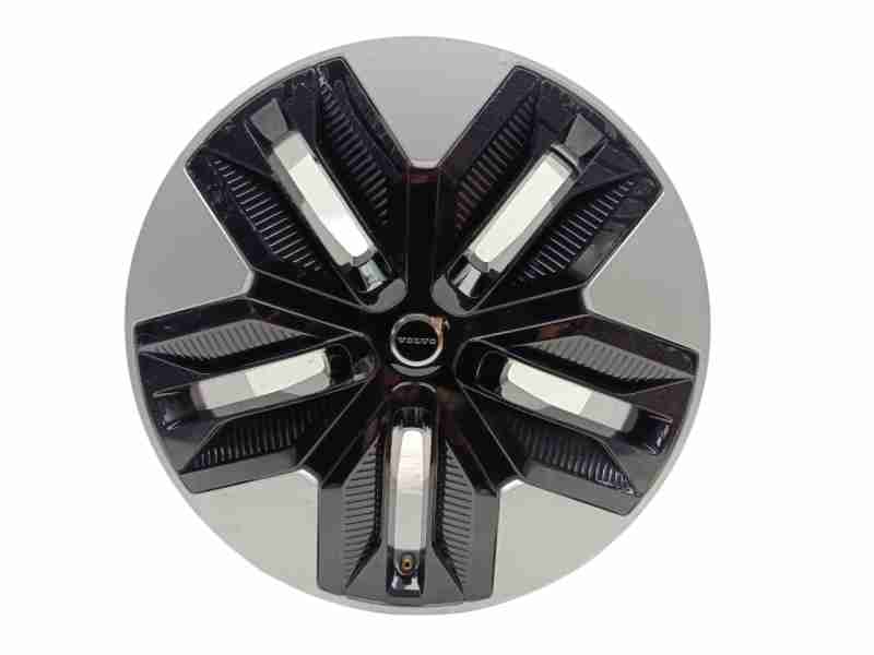 Recambio de llanta para volvo ex30 plus 2wd pure electric referencia OEM IAM 80000277  