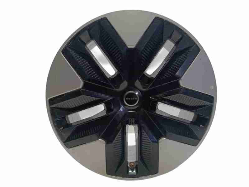 Recambio de llanta para volvo ex30 plus 2wd pure electric referencia OEM IAM 80000277  