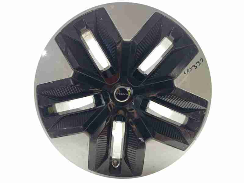 Recambio de llanta para volvo ex30 plus 2wd pure electric referencia OEM IAM 80000277  