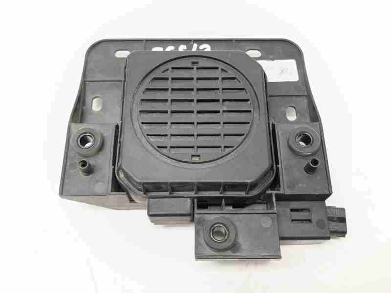 Recambio de altavoz para hyundai kona (sx2) n line hybrid 2wd referencia OEM IAM 96390DF000  