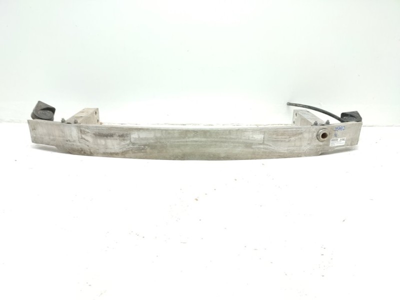 Recambio de refuerzo paragolpes delantero para mercedes-benz clase gla (w156) gla 200 cdi (156.908) referencia OEM IAM A24662011