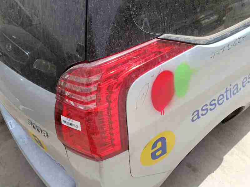 Recambio de piloto trasero derecho para peugeot 5008 (0u_, 0e_) 1.6 hdi referencia OEM IAM   